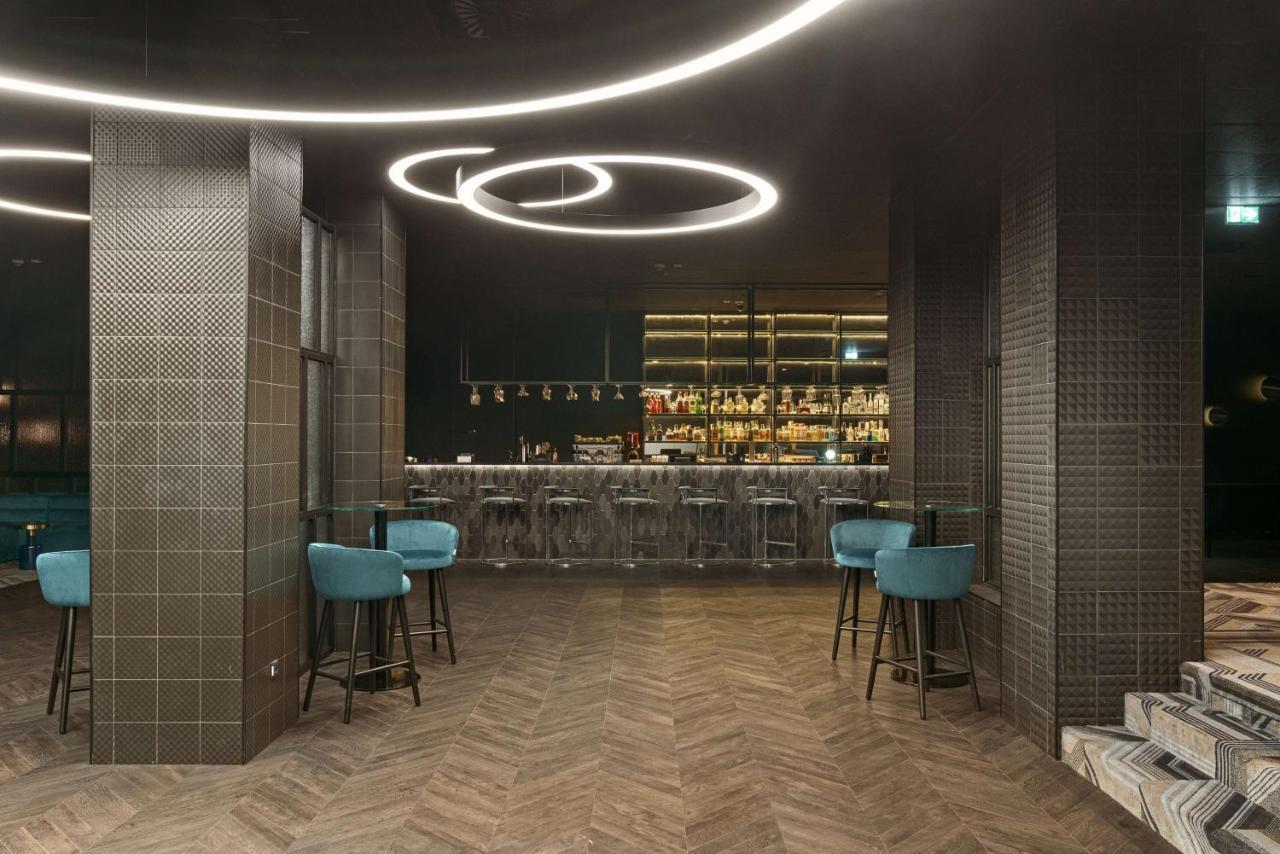 Radisson Blu Resort & Conference Center, Ostroda Mazury Eksteriør billede The bar at the 2018-opened terminal