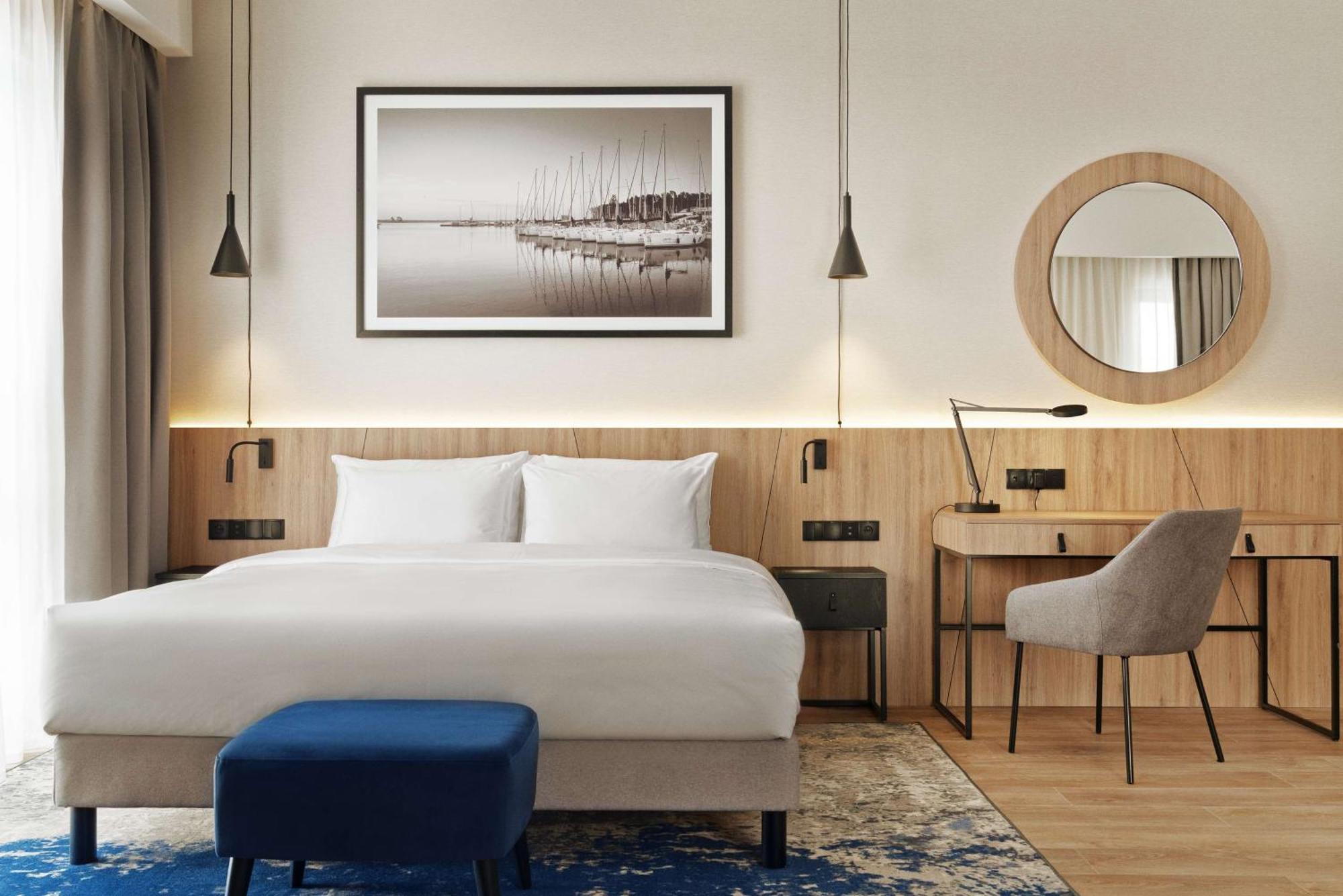 Radisson Blu Resort & Conference Center, Ostroda Mazury Eksteriør billede Deluxe room