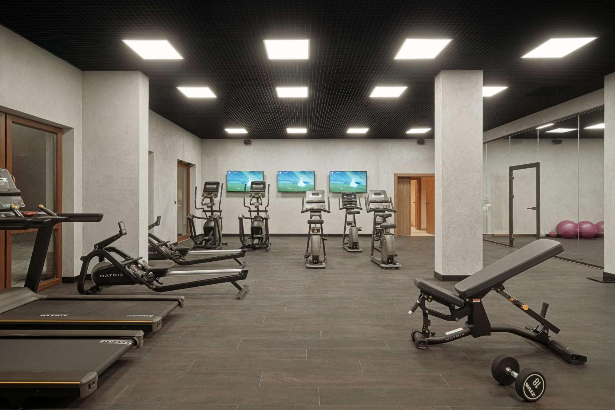 Radisson Blu Resort & Conference Center, Ostroda Mazury Eksteriør billede A gym in a hotel