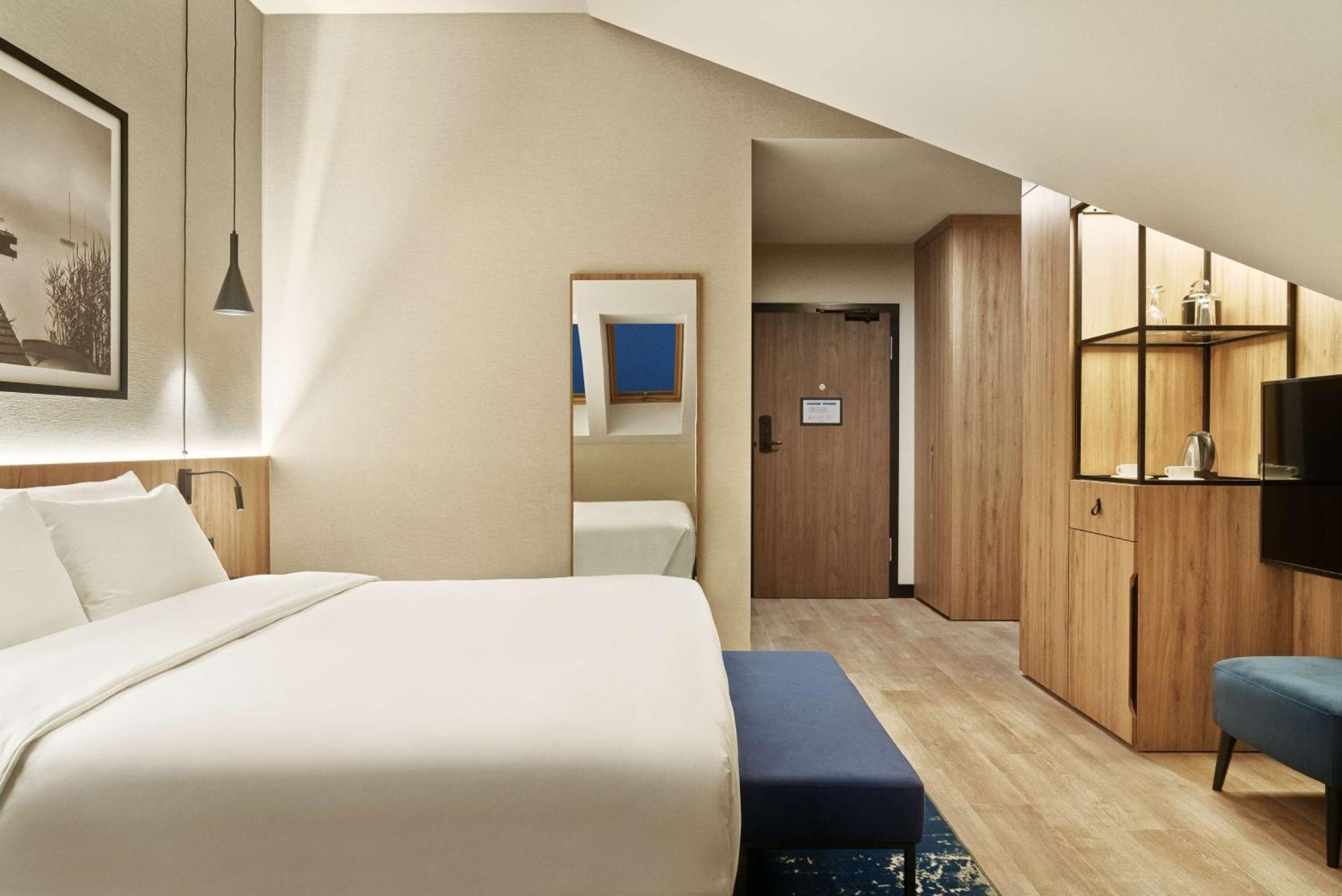 Radisson Blu Resort & Conference Center, Ostroda Mazury Eksteriør billede A room at the hotel