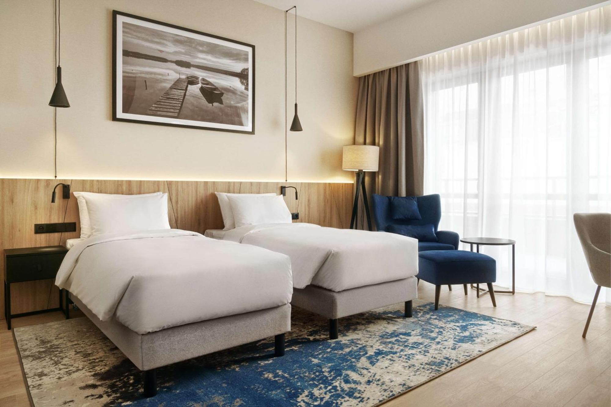 Radisson Blu Resort & Conference Center, Ostroda Mazury Eksteriør billede Deluxe Room